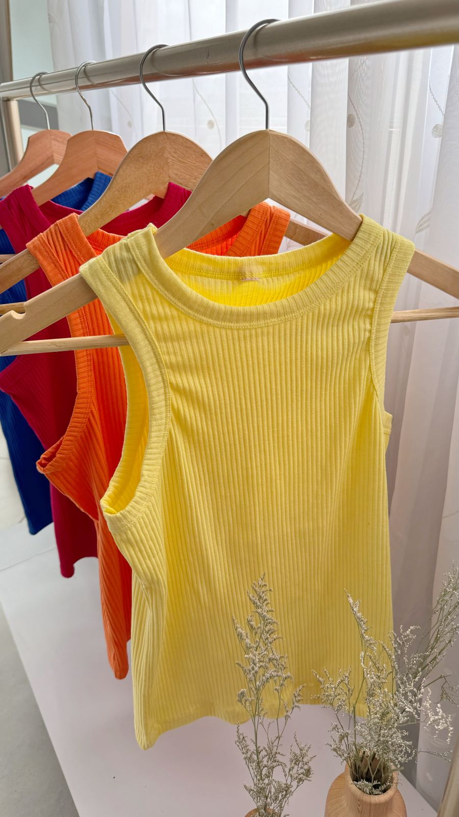 BLUSA BÁSICA ESQUELETO LARGA