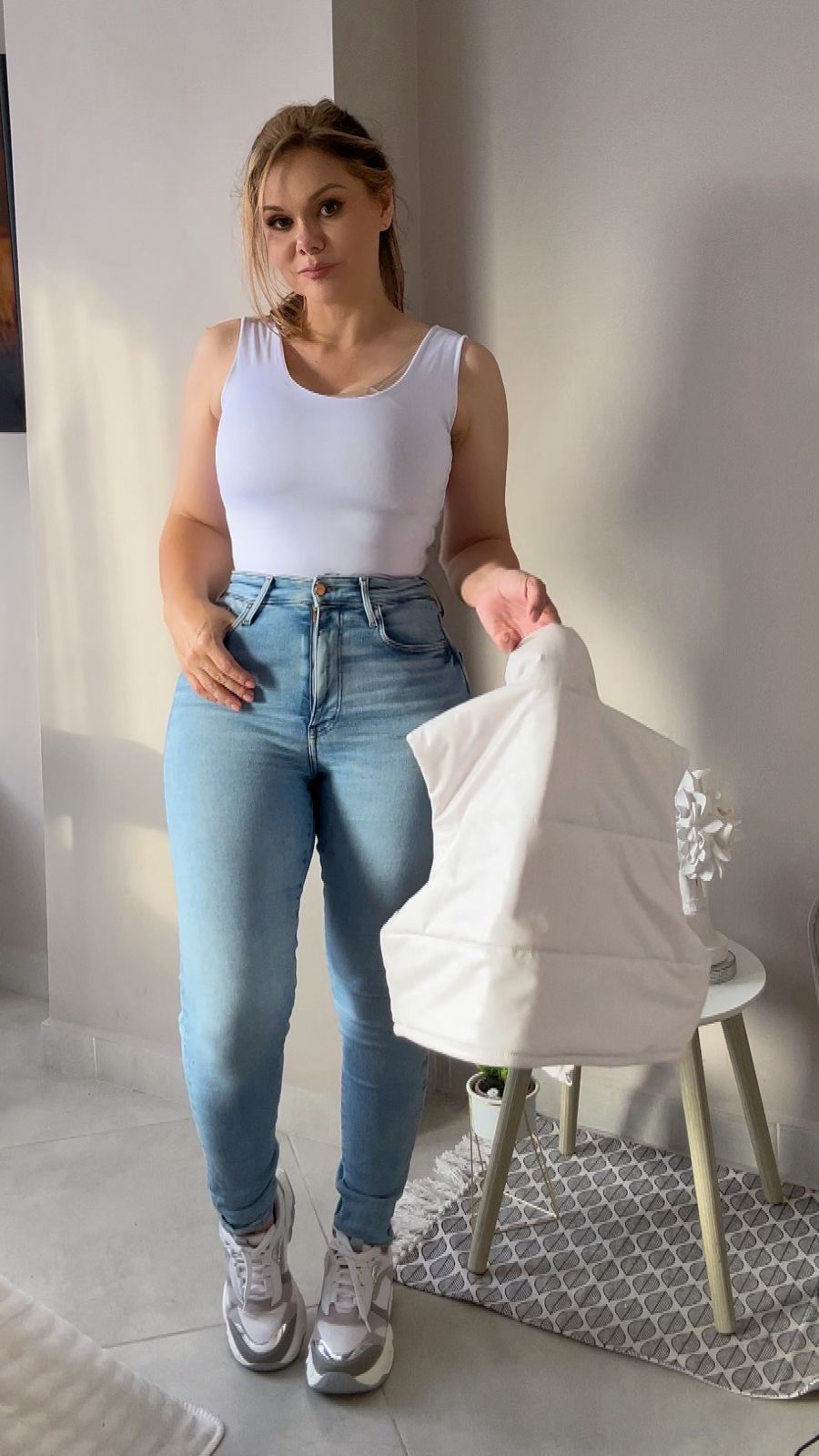 CHALECO CROP BLANCO
