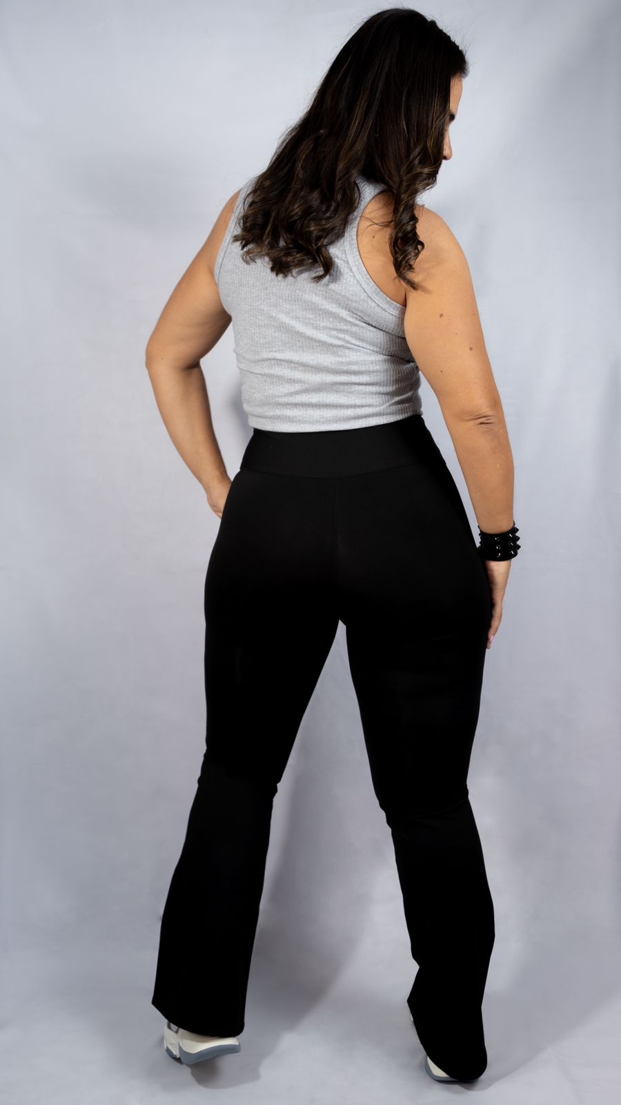 PANTALÓN SEMICAMPANA TELA SÚPLEX GRIS