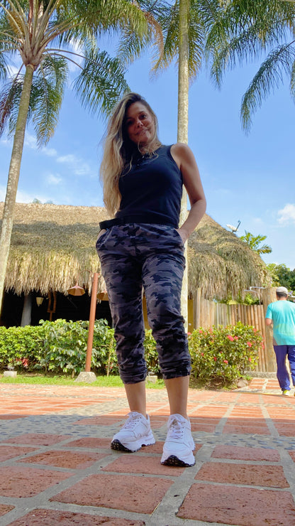 BLUSA BÁSICA ESQUELETO LARGA