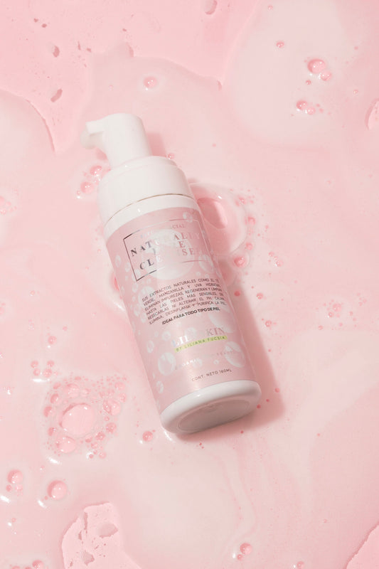 NATURALLY PURE CLEANSER - Espuma facial