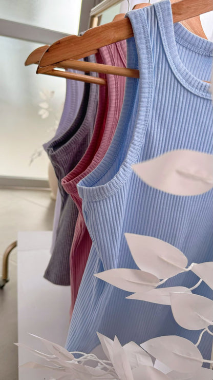 BLUSA BÁSICA ESQUELETO LARGA