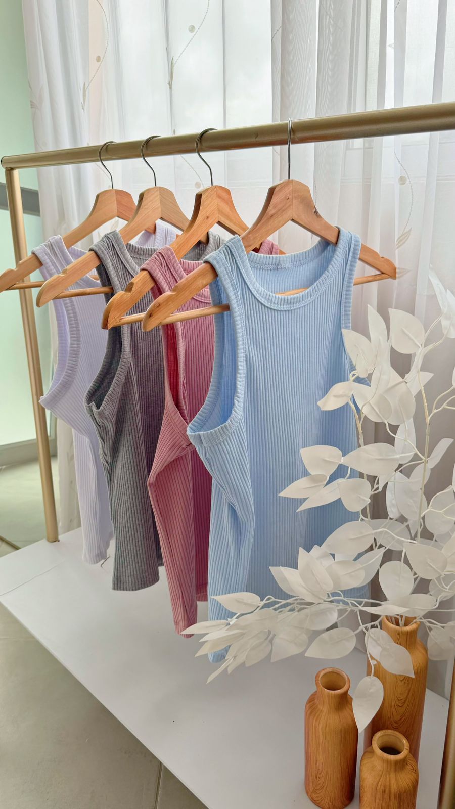 BLUSA BÁSICA ESQUELETO LARGA