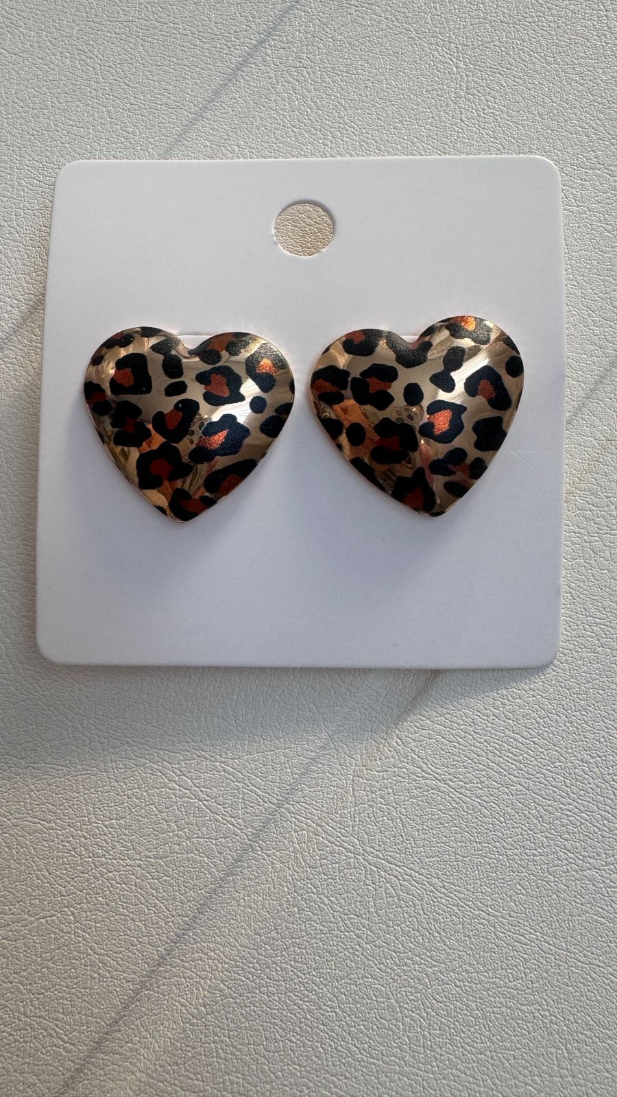 ARETES SAVAGE