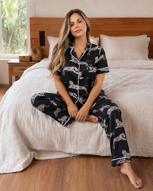 PIJAMA MUJER MAGNETICA