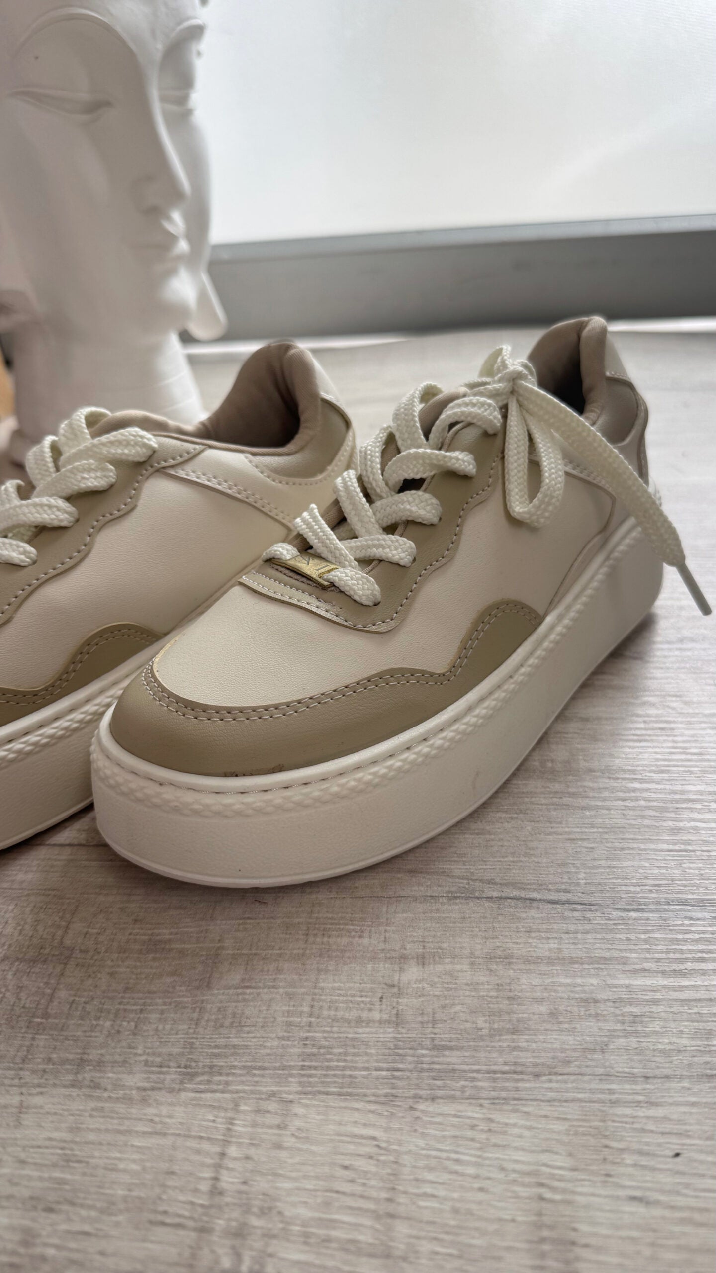 TENNIS BEIGE