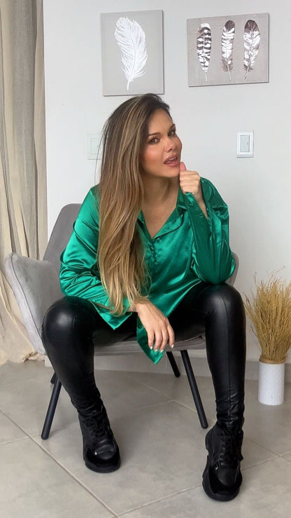 CAMISA VERDE ESMERALDA SATÍN