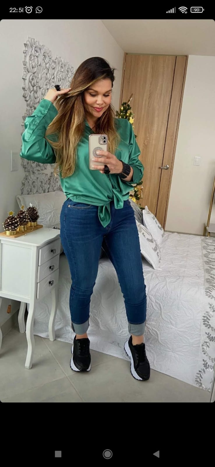 CAMISA VERDE ESMERALDA SATÍN