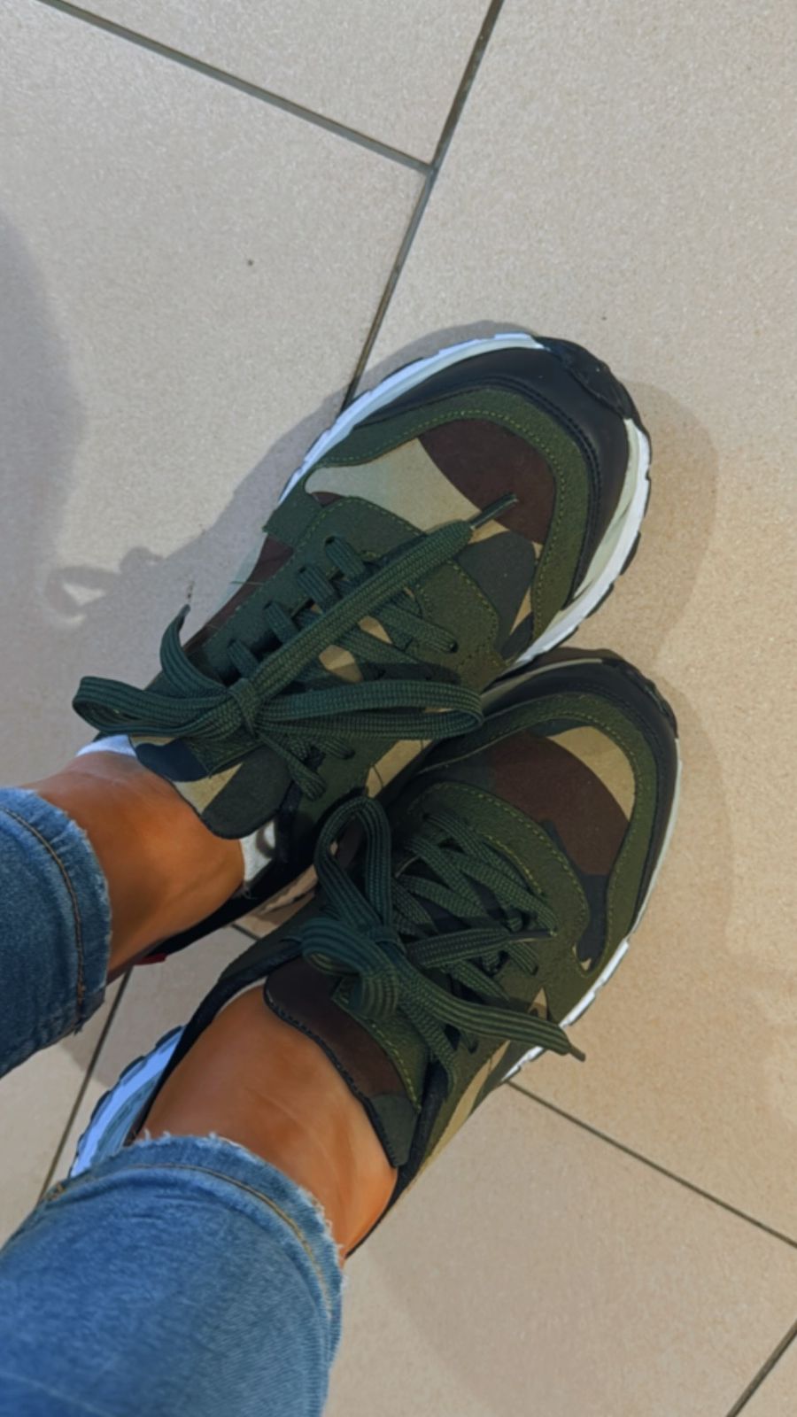 TENNIS CAMUFLADOS