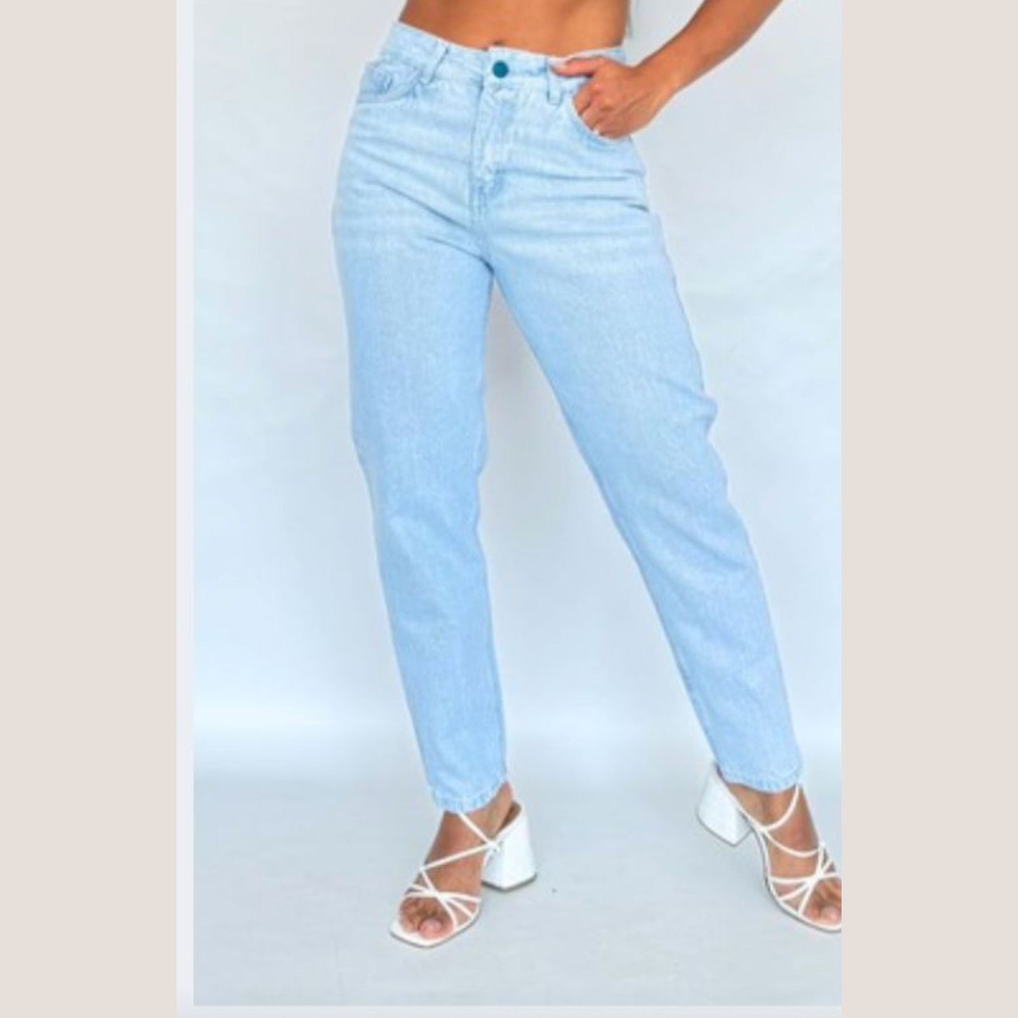 JEAN MOMFIT